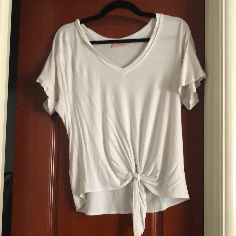 White T-shirt